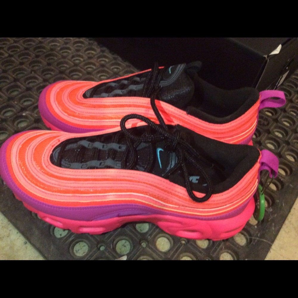 Nike air max